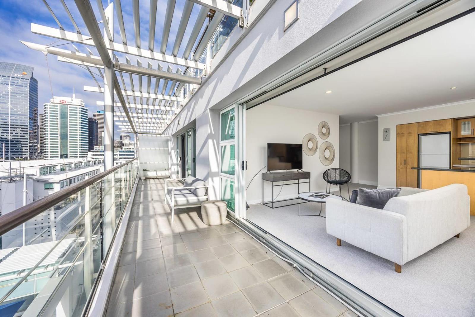 Beautiful Renovated 2 X Bdrm,Perfect Location Lägenhet Auckland Exteriör bild